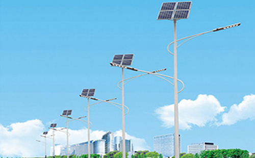 北方冬季尼木太阳能路灯的保养要点